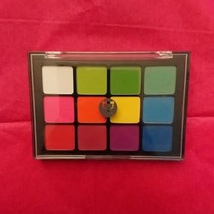 Viseart 08 Editorial Palette